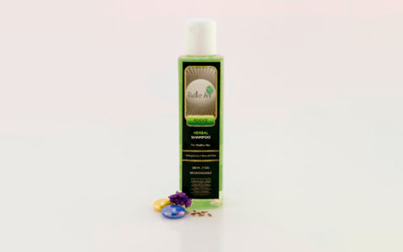 Shampoo diodegradable herbal para cabello normal