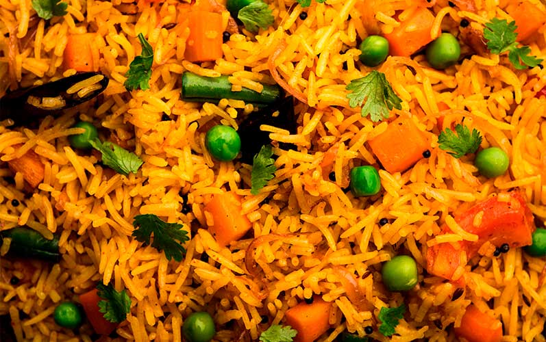 Preparación arroz pulao