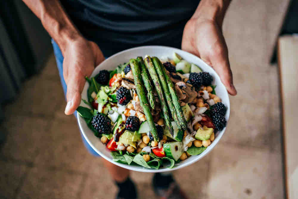 Recuerda la importancia de consumir solo los alimentos aptos